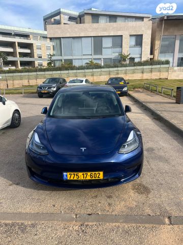 טסלה מודל 3