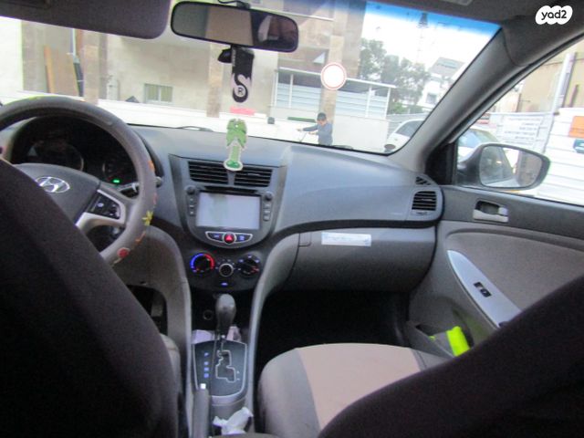 יונדאי אקסנט i25