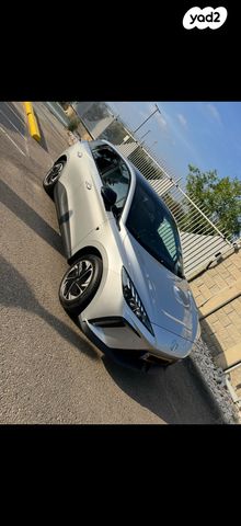 מודעת רכב אם ג'י MG4