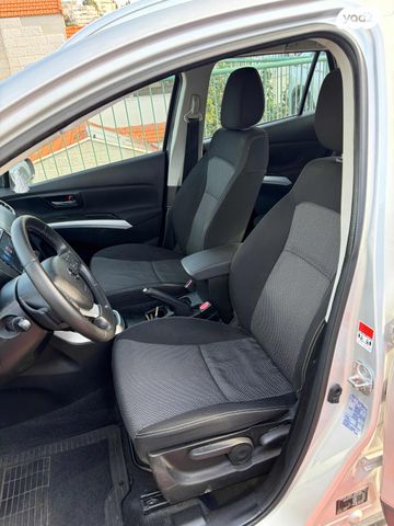 סוזוקי קרוסאובר