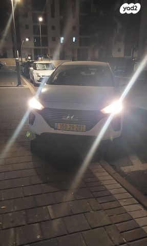 יונדאי איוניק