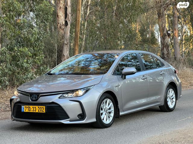 מודעת רכב טויוטה קורולה