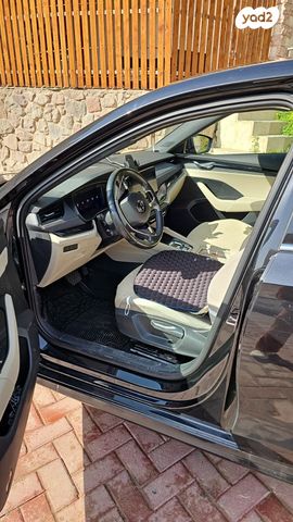 סקודה אוקטביה 