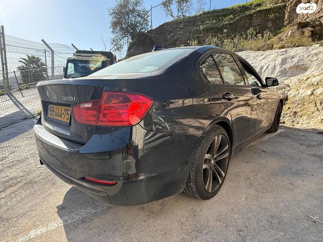 מודעת רכב ב מ וו סדרה 3