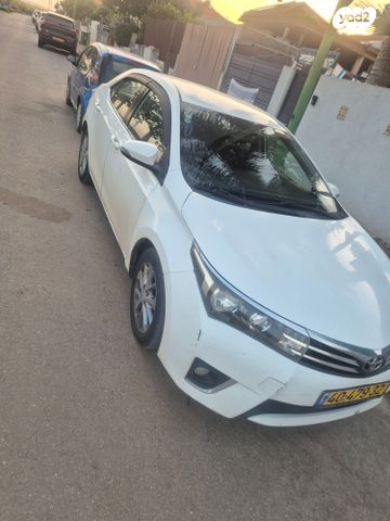 מודעת רכב טויוטה קורולה