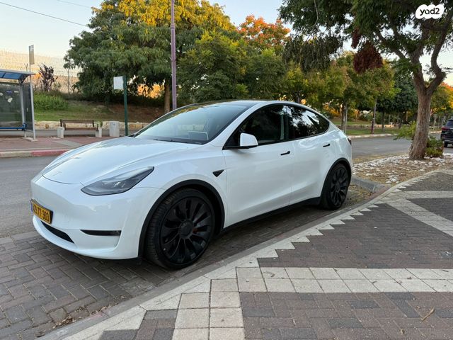 טסלה מודל Y