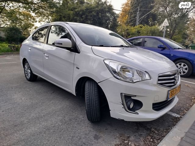 מודעת רכב מיצובישי אטראז'