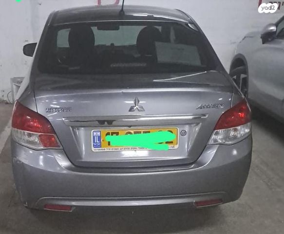 מודעת רכב מיצובישי אטראז'