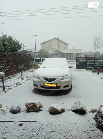 מודעת רכב מאזדה 3