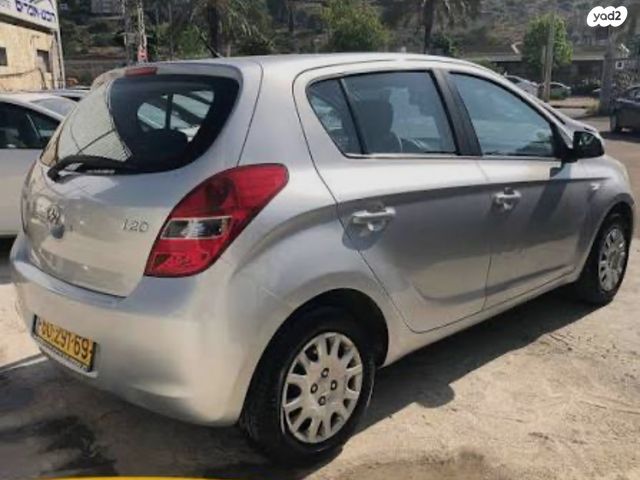 מודעת רכב יונדאי i20