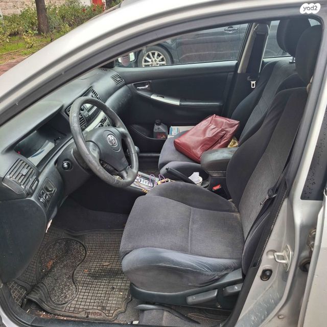 טויוטה קורולה