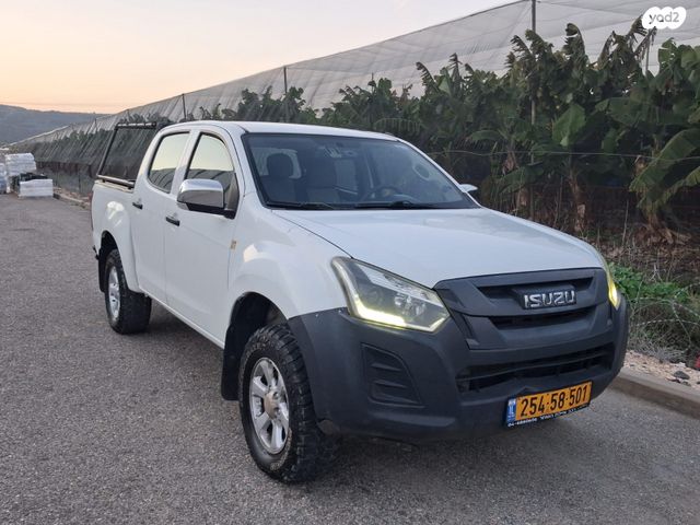 מודעת רכב איסוזו די-מקס