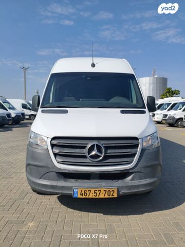 מודעת רכב מרצדס-בנץ ספרינטר