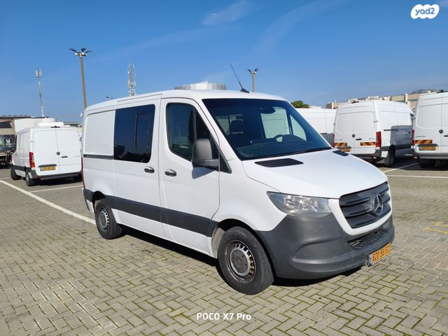 מודעת רכב מרצדס-בנץ ספרינטר