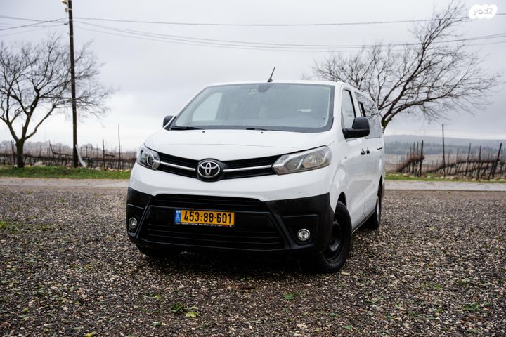 מודעת רכב טויוטה פרואייס