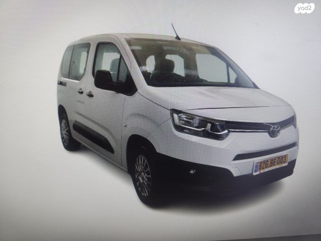 טויוטה פרואייס סיטי