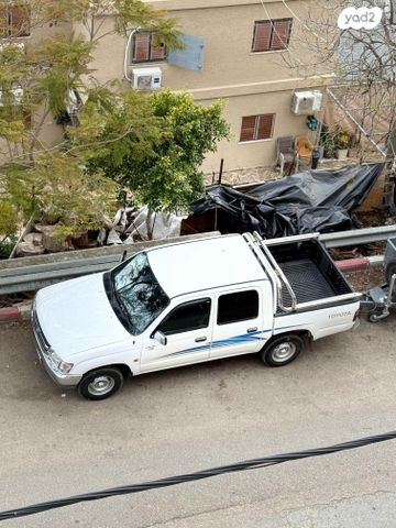 מודעת רכב טויוטה היילקס