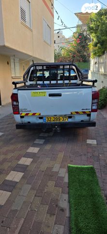 איסוזו די-מקס