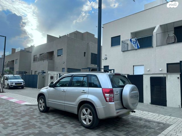 מודעת רכב סוזוקי גרנד ויטרה 1