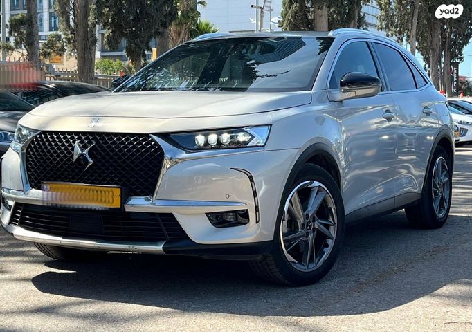 מודעת רכב די.אס 7