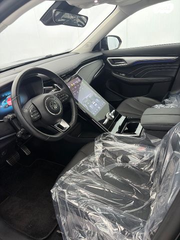 אם ג'י מארוול R