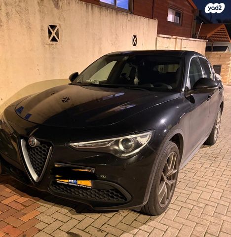 מודעת רכב אלפא רומיאו סטלביו