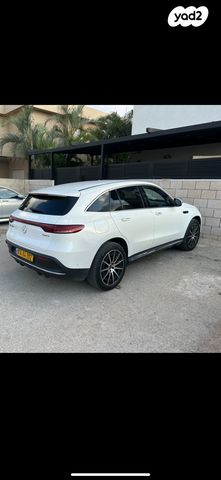 מודעת רכב מרצדס-בנץ EQC