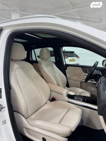 מרצדס-בנץ GLA