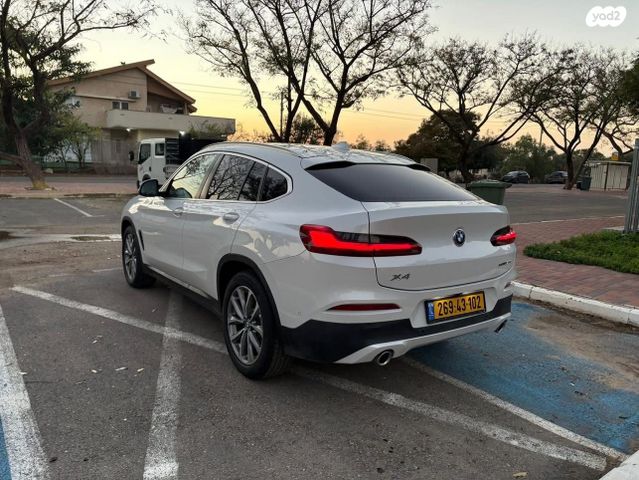 ב מ וו X4
