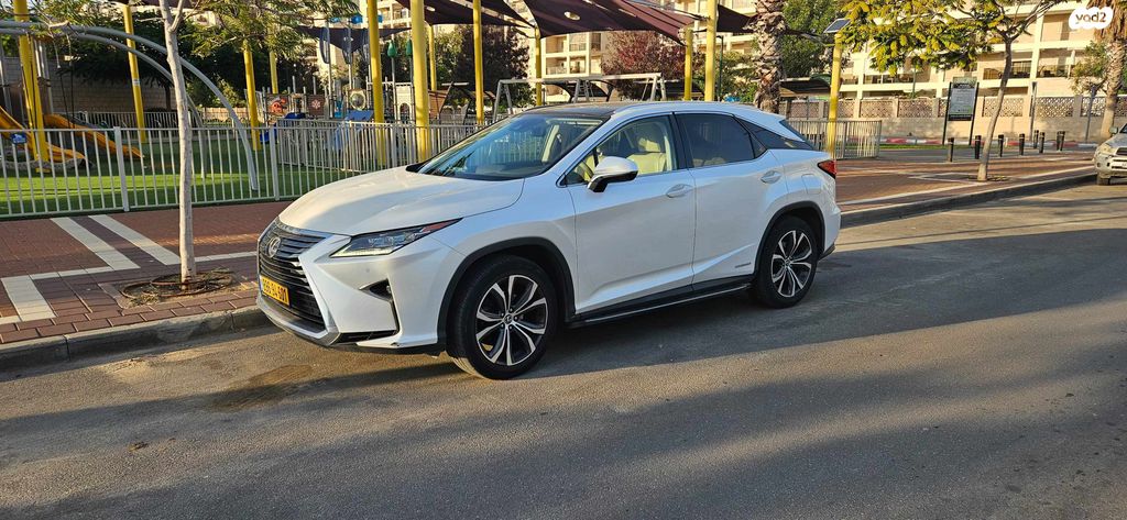 מודעת רכב לקסוס RX