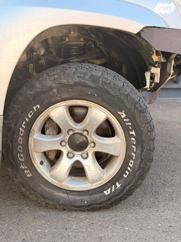 טויוטה לנד קרוזר