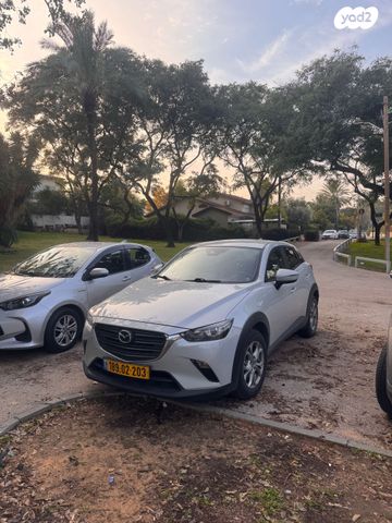 מודעת רכב מאזדה CX-3