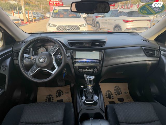 ניסאן אקס טרייל