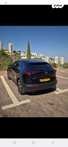 מאזדה CX-30
