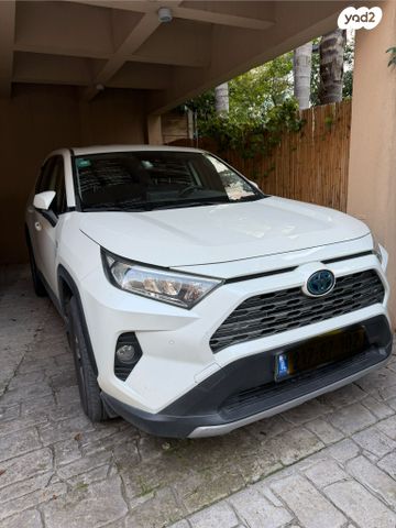 מודעת רכב טויוטה RAV4