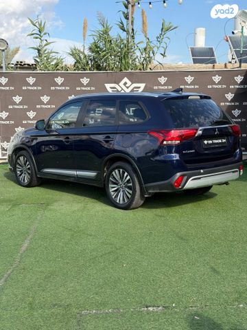 מיצובישי אאוטלנדר