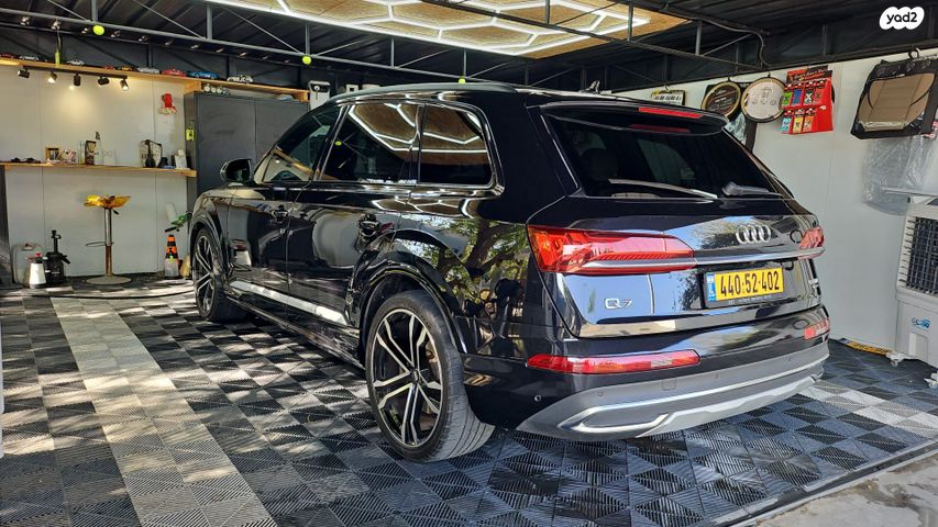 אאודי Q7