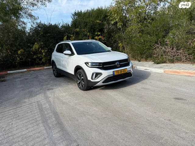מודעת רכב פולקסווגן T-קרוס