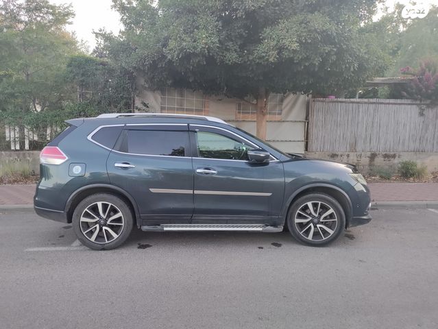 ניסאן אקס טרייל