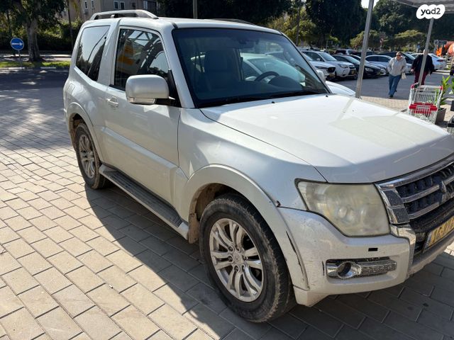 מיצובישי פג'רו