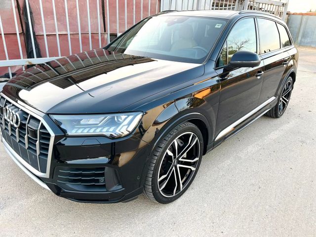 אאודי Q7