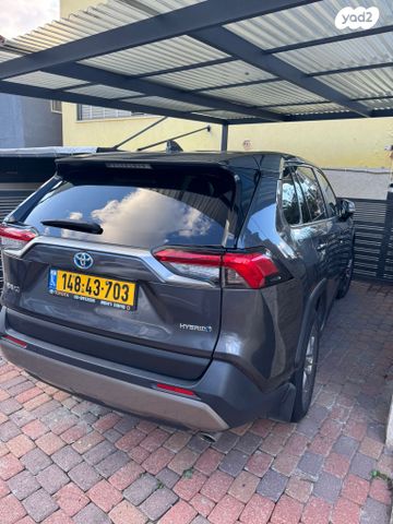 מודעת רכב טויוטה RAV4