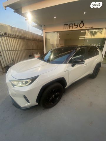 טויוטה RAV4