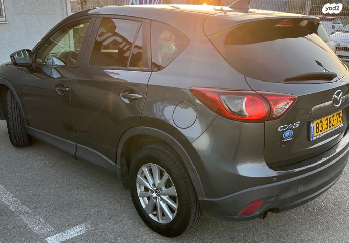 מודעת רכב מאזדה CX-5