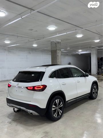 מרצדס-בנץ GLA