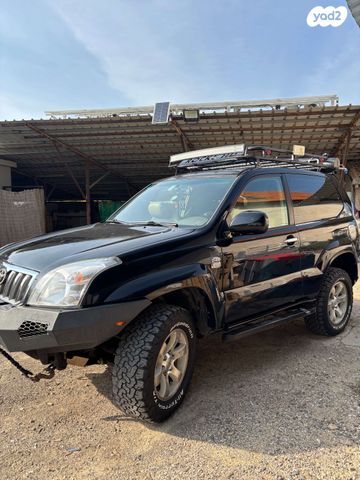 טויוטה לנד קרוזר