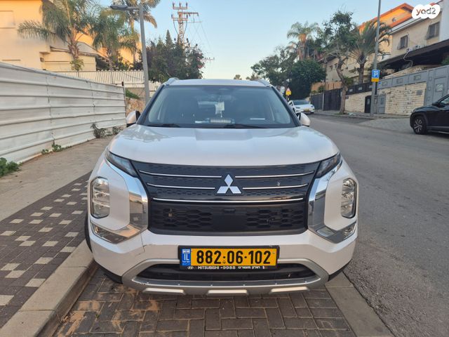 מודעת רכב מיצובישי אאוטלנדר