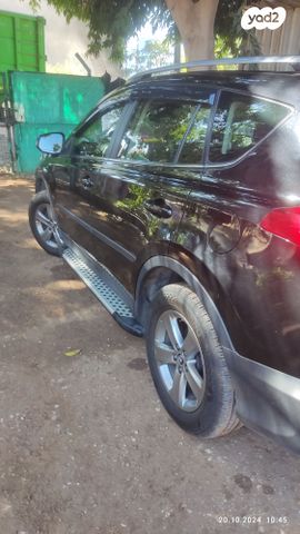 טויוטה RAV4