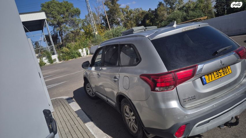 מודעת רכב מיצובישי אאוטלנדר