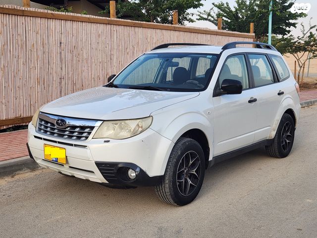 סובארו פורסטר